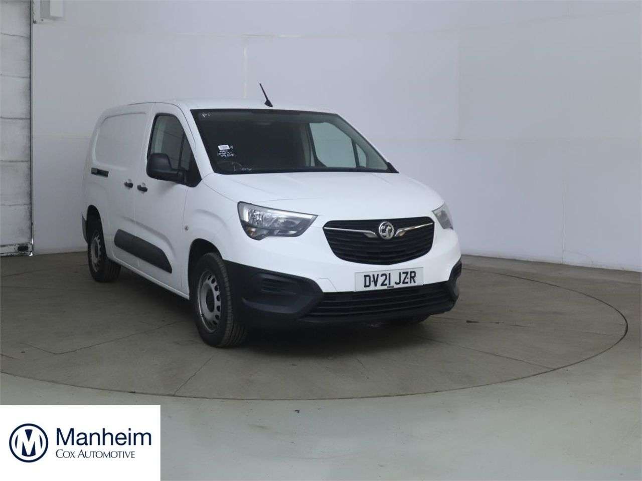 A 2021 VAUXHALL COMBO 1.5 Turbo D 2300 Dynamic Panel Van 4dr Diesel Manual L2 H1 Euro 6 (100 ps) A 2021 VAUXHALL COMBO 1.5 Turbo D 2300 Dynamic Panel Van 4dr Diesel Manual L2 H1 Euro 6 (100 ps)
