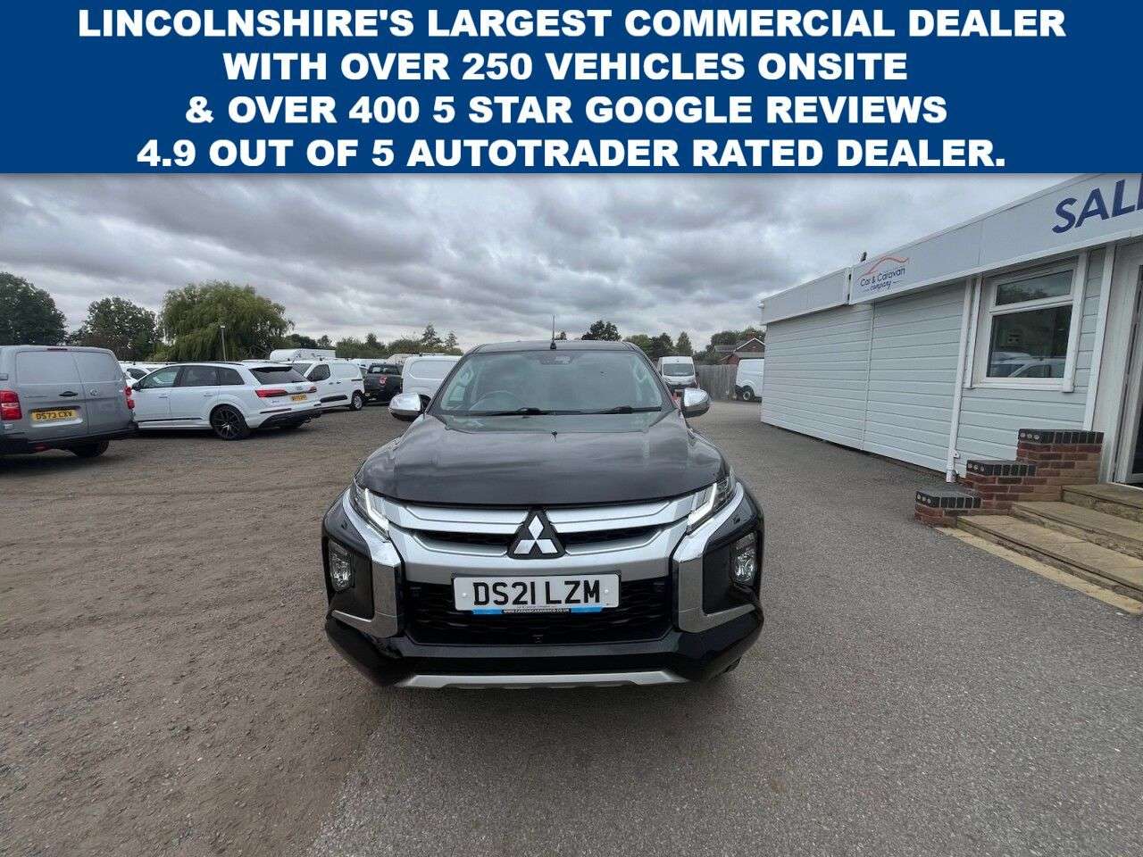 A 2021 MITSUBISHI L200 2.2 DI-D DC Barbarian X Pickup Double Cab 4dr Diesel Auto 4WD Euro 6 (s/s) A 2021 MITSUBISHI L200 2.2 DI-D DC Barbarian X Pickup Double Cab 4dr Diesel Auto 4WD Euro 6 (s/s)