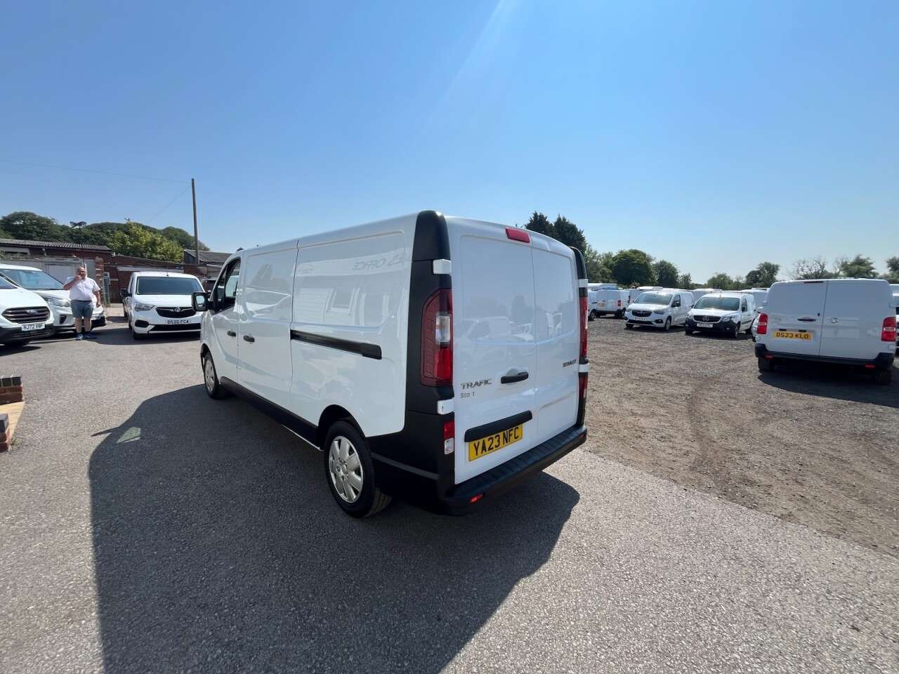 2023 RENAULT TRAFIC 2023 RENAULT TRAFIC