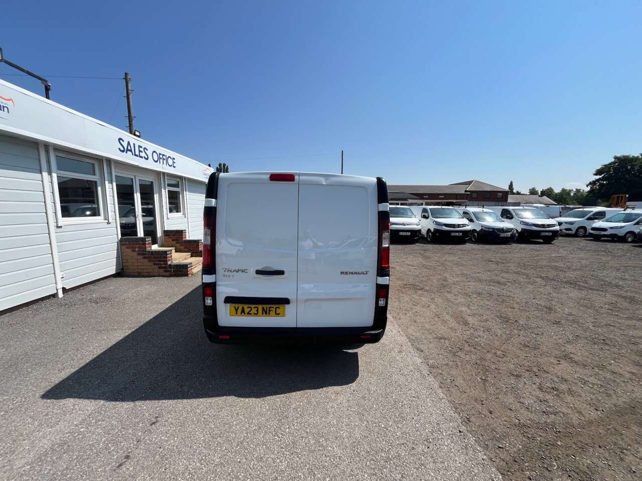 2023 RENAULT TRAFIC 2023 RENAULT TRAFIC