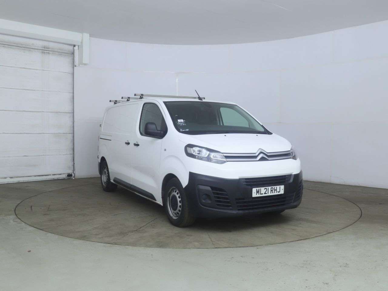 A 2021 CITROEN DISPATCH 1.5 BlueHDi 1000 Enterprise M Panel Van 6dr Diesel Manual FWD 2 Euro 6 (s/s A 2021 CITROEN DISPATCH 1.5 BlueHDi 1000 Enterprise M Panel Van 6dr Diesel Manual FWD 2 Euro 6 (s/s