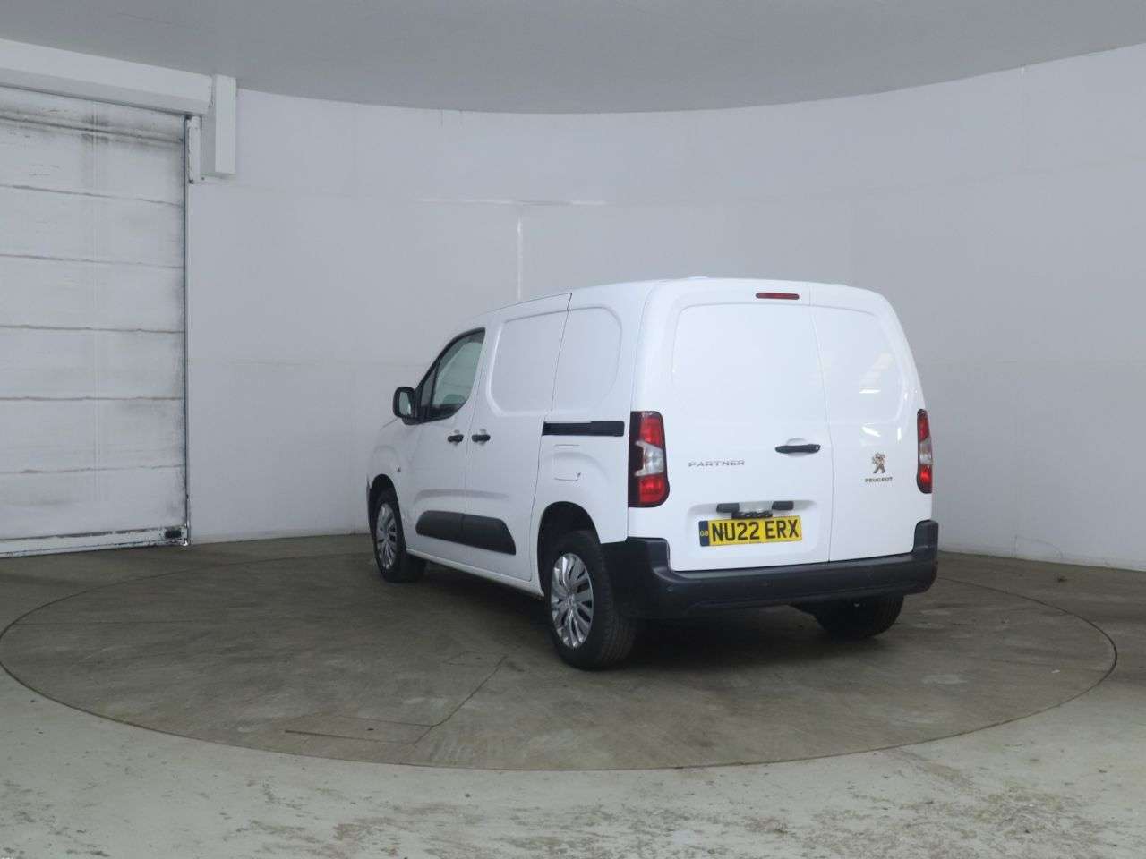 A 2022 PEUGEOT PARTNER 1.5 BlueHDi 1000 Professional Premium Standard Panel Van 5dr Diesel Manual A 2022 PEUGEOT PARTNER 1.5 BlueHDi 1000 Professional Premium Standard Panel Van 5dr Diesel Manual