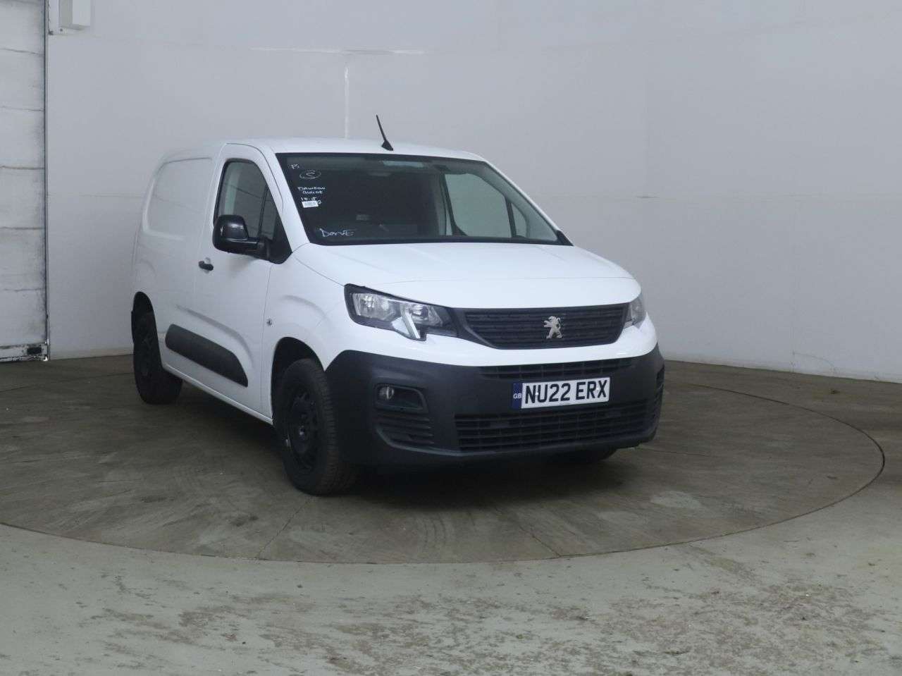 A 2022 PEUGEOT PARTNER 1.5 BlueHDi 1000 Professional Premium Standard Panel Van 5dr Diesel Manual A 2022 PEUGEOT PARTNER 1.5 BlueHDi 1000 Professional Premium Standard Panel Van 5dr Diesel Manual