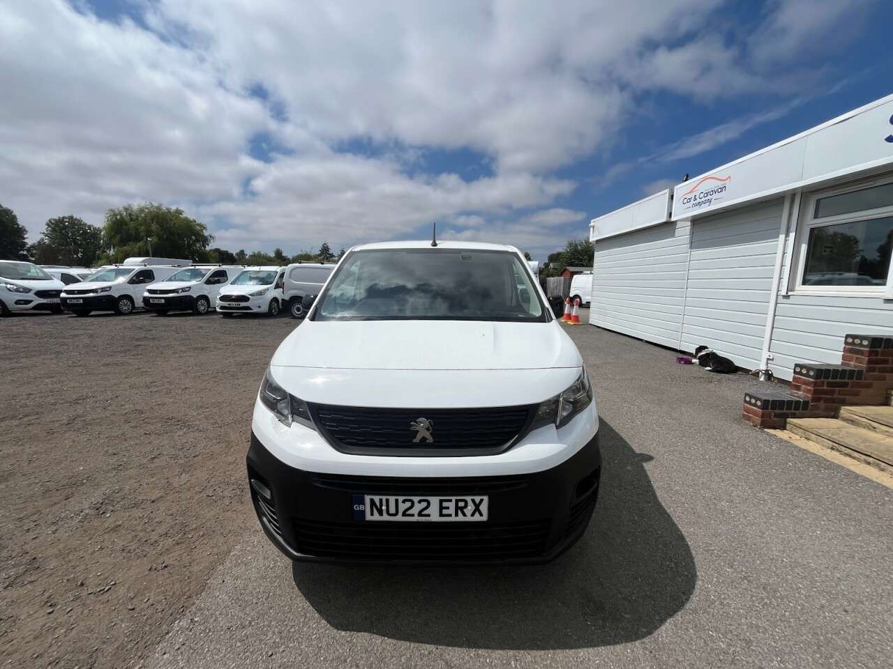 A 2022 PEUGEOT PARTNER 1.5 BlueHDi 1000 Professional Premium Standard Panel Van 5dr Diesel Manual A 2022 PEUGEOT PARTNER 1.5 BlueHDi 1000 Professional Premium Standard Panel Van 5dr Diesel Manual