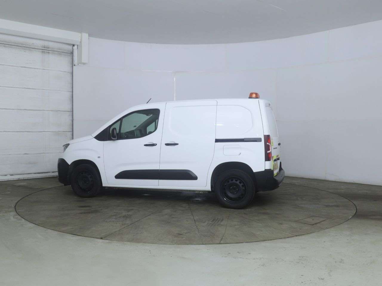 A 2022 PEUGEOT PARTNER 1.5 BlueHDi 1000 Professional Premium Standard Panel Van 5dr Diesel Manual A 2022 PEUGEOT PARTNER 1.5 BlueHDi 1000 Professional Premium Standard Panel Van 5dr Diesel Manual