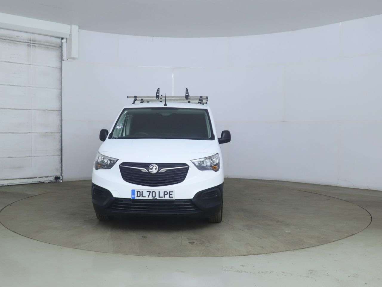 A 2021 VAUXHALL COMBO 1.5 Turbo D 2000 Edition Panel Van 4dr Diesel Manual L1 H1 Euro 6 (s/s) (75 A 2021 VAUXHALL COMBO 1.5 Turbo D 2000 Edition Panel Van 4dr Diesel Manual L1 H1 Euro 6 (s/s) (75