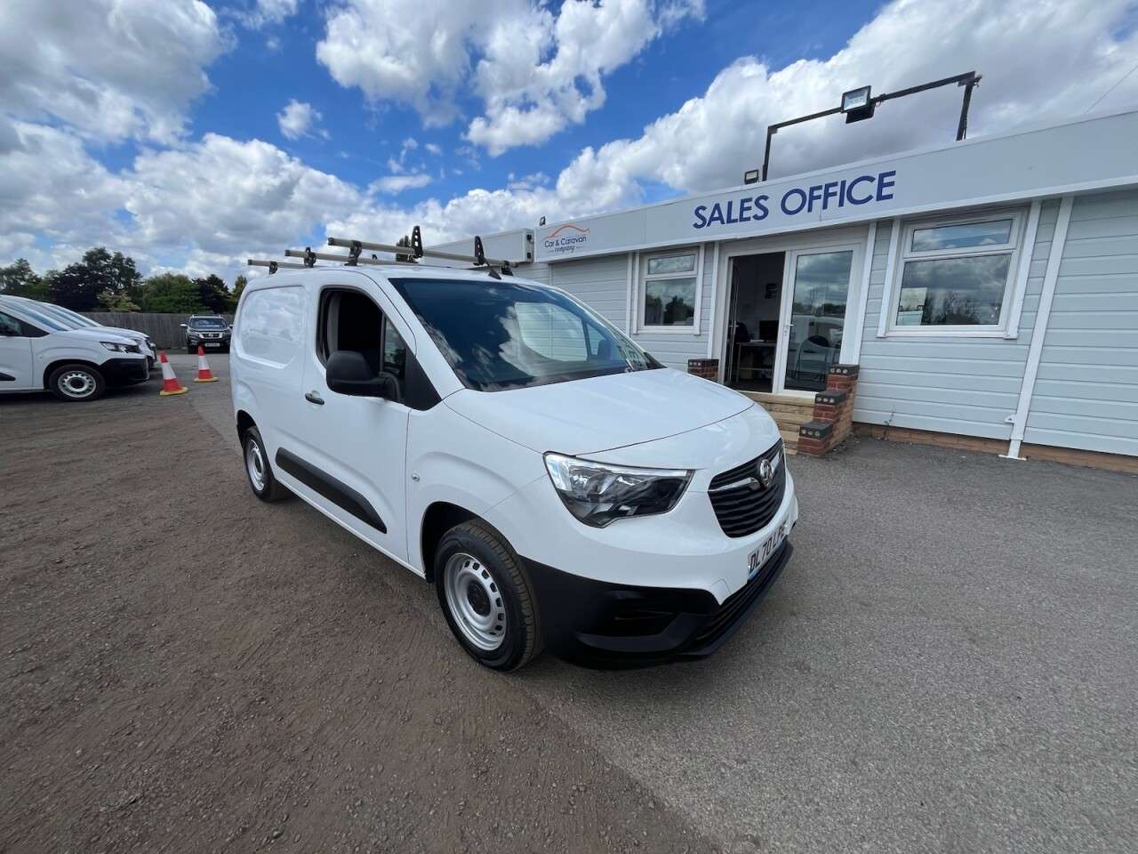 A 2021 VAUXHALL COMBO 1.5 Turbo D 2000 Edition Panel Van 4dr Diesel Manual L1 H1 Euro 6 (s/s) (75 A 2021 VAUXHALL COMBO 1.5 Turbo D 2000 Edition Panel Van 4dr Diesel Manual L1 H1 Euro 6 (s/s) (75