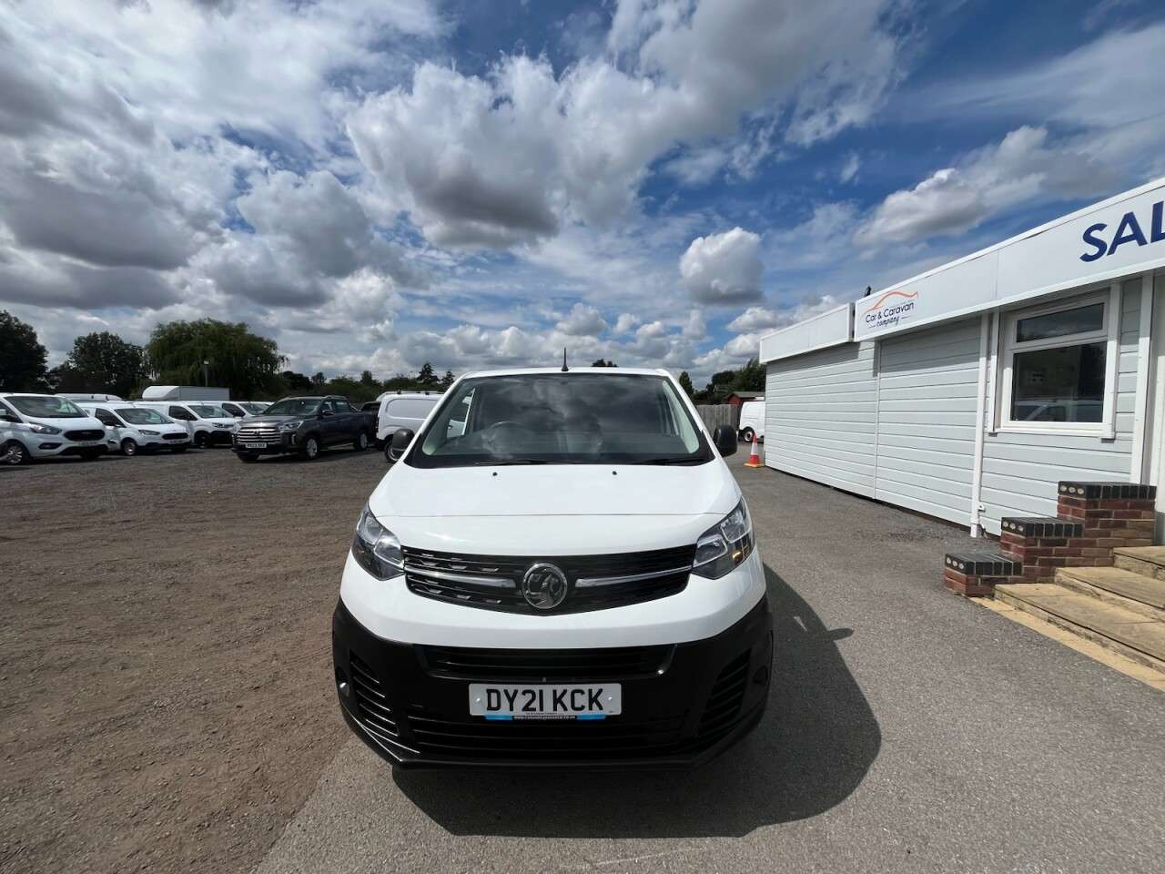 A 2021 VAUXHALL VIVARO 1.5 Turbo D 2700 Edition Panel Van 5dr Diesel Manual L1 H1 Euro 6 (s/s) (10 A 2021 VAUXHALL VIVARO 1.5 Turbo D 2700 Edition Panel Van 5dr Diesel Manual L1 H1 Euro 6 (s/s) (10