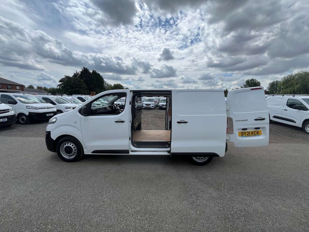 2021 VAUXHALL VIVARO 2021 VAUXHALL VIVARO