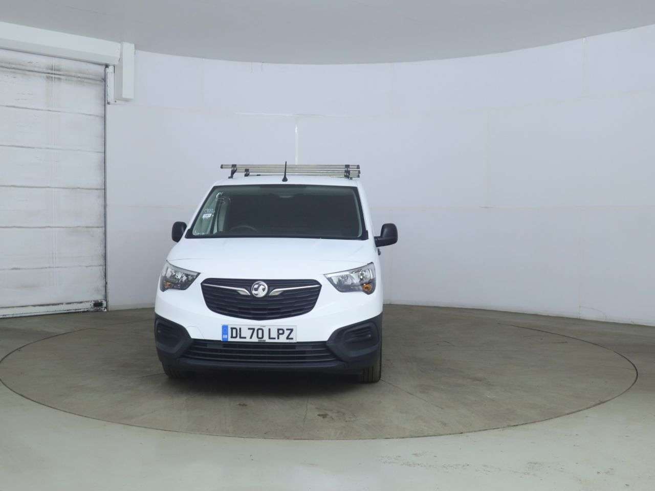 A 2021 VAUXHALL COMBO 1.5 Turbo D 2000 Edition Panel Van 4dr Diesel Manual L1 H1 Euro 6 (s/s) (75 A 2021 VAUXHALL COMBO 1.5 Turbo D 2000 Edition Panel Van 4dr Diesel Manual L1 H1 Euro 6 (s/s) (75