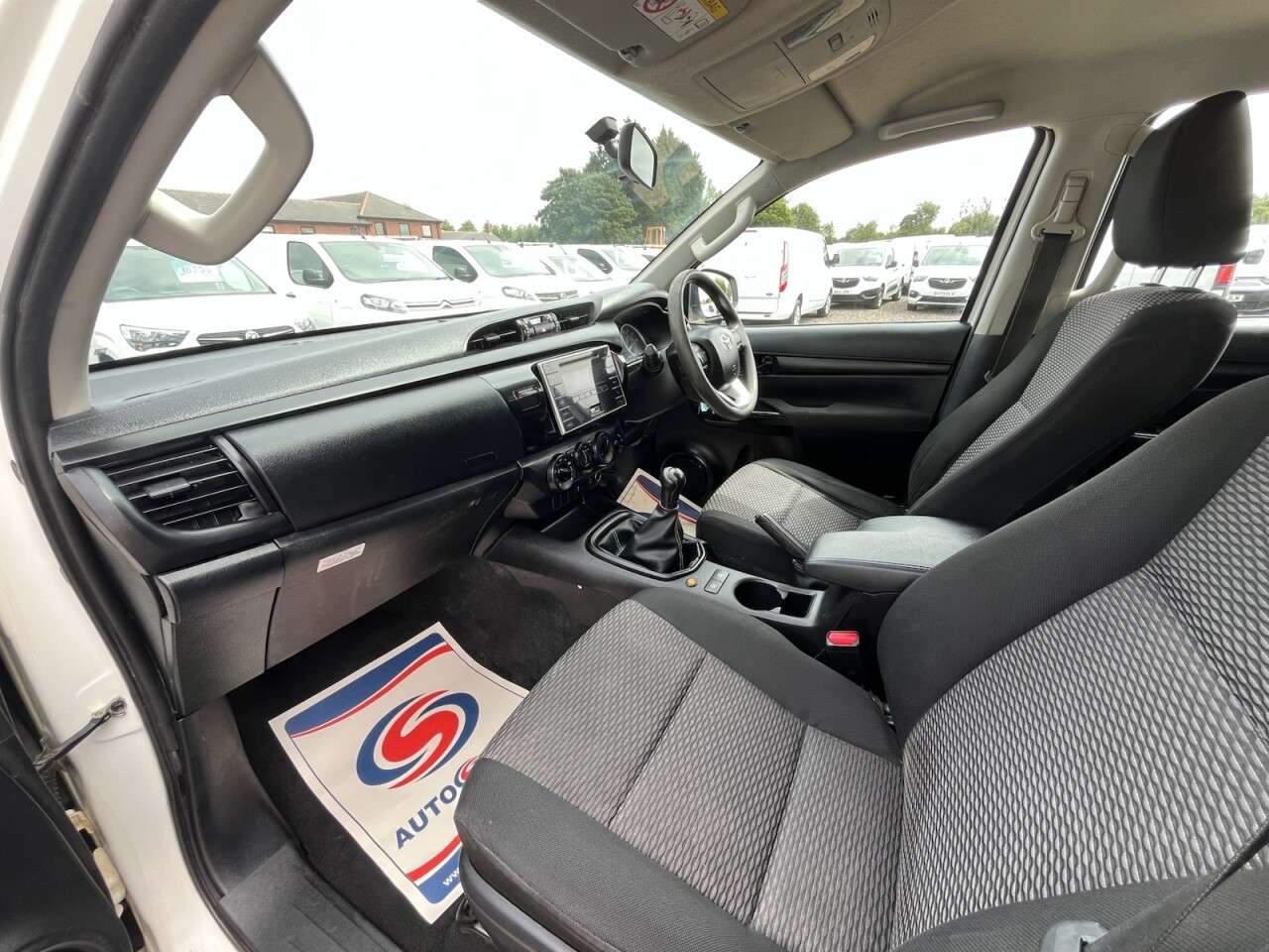 2020 TOYOTA HI-LUX 2020 TOYOTA HI-LUX