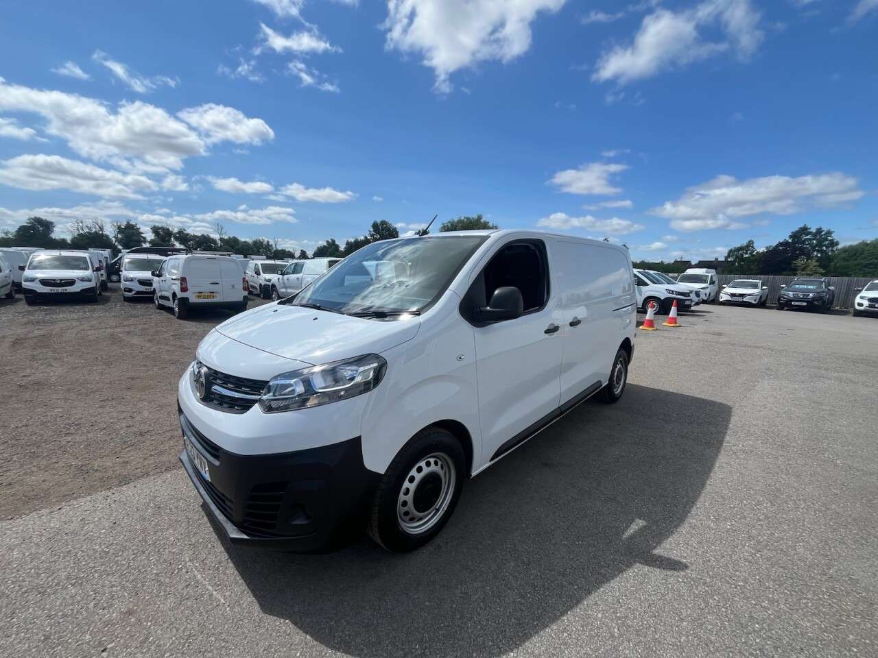 2023 VAUXHALL VIVARO 2023 VAUXHALL VIVARO