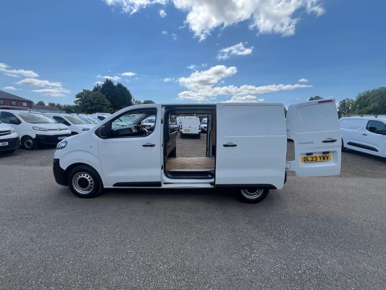 2023 VAUXHALL VIVARO 2023 VAUXHALL VIVARO