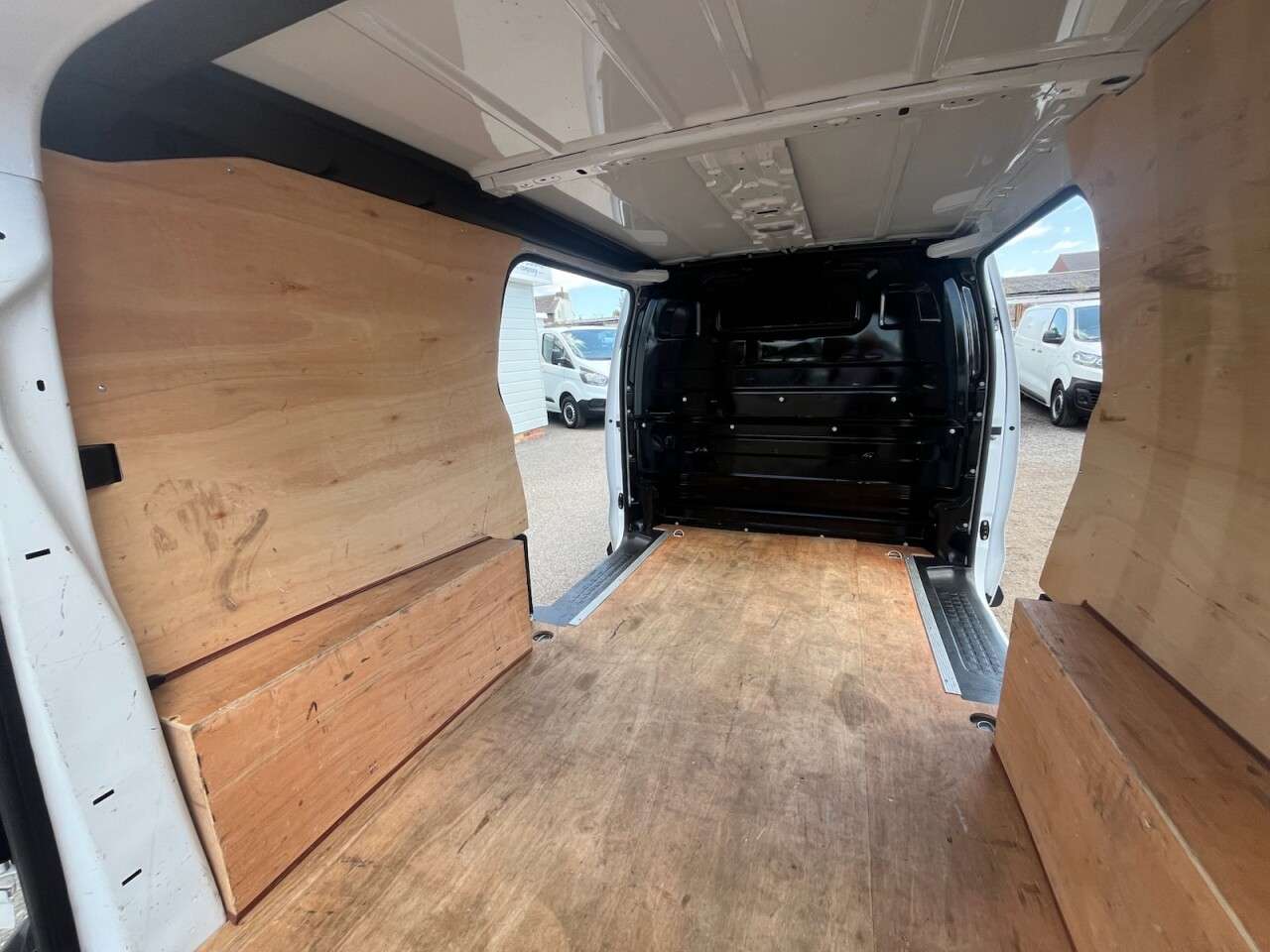 2023 VAUXHALL VIVARO 2023 VAUXHALL VIVARO
