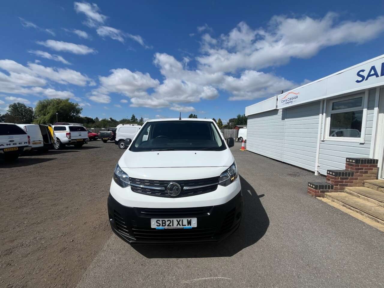 A 2021 VAUXHALL VIVARO 1.5 Turbo D 2900 Edition Panel Van 5dr Diesel Manual L2 H1 Euro 6 (s/s) (10 A 2021 VAUXHALL VIVARO 1.5 Turbo D 2900 Edition Panel Van 5dr Diesel Manual L2 H1 Euro 6 (s/s) (10