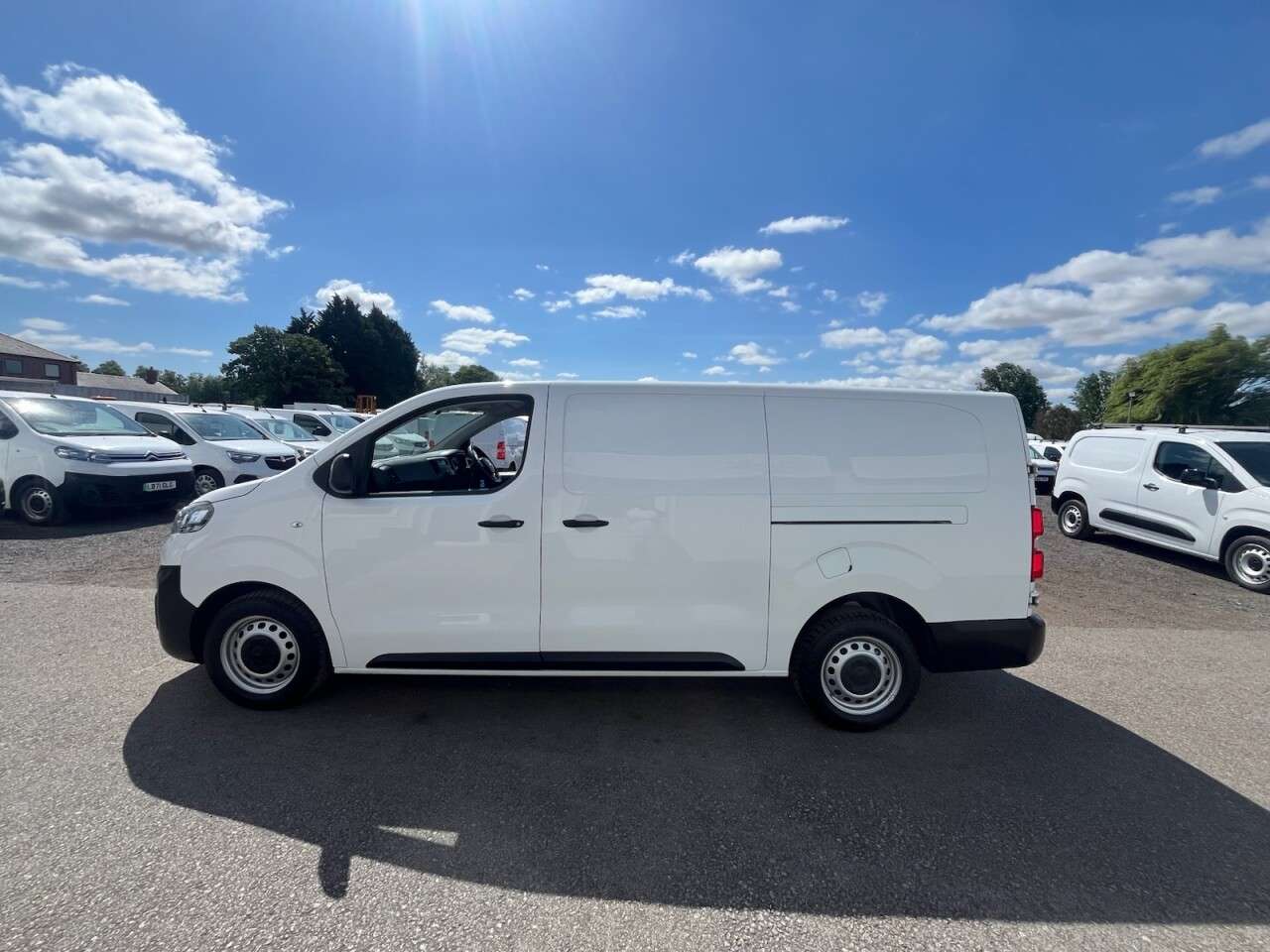2021 VAUXHALL VIVARO 2021 VAUXHALL VIVARO