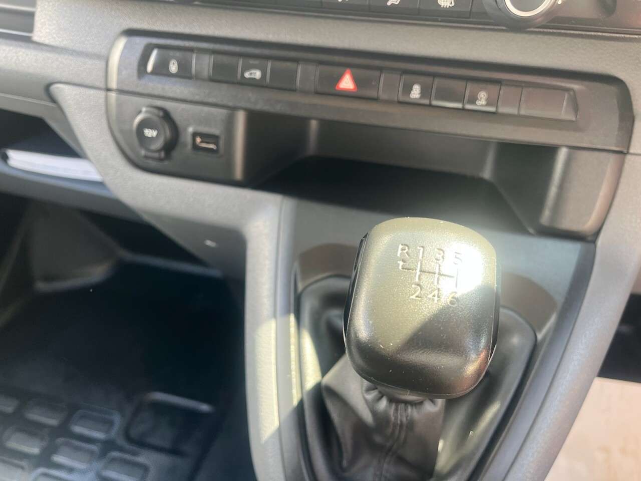 2021 VAUXHALL VIVARO 2021 VAUXHALL VIVARO
