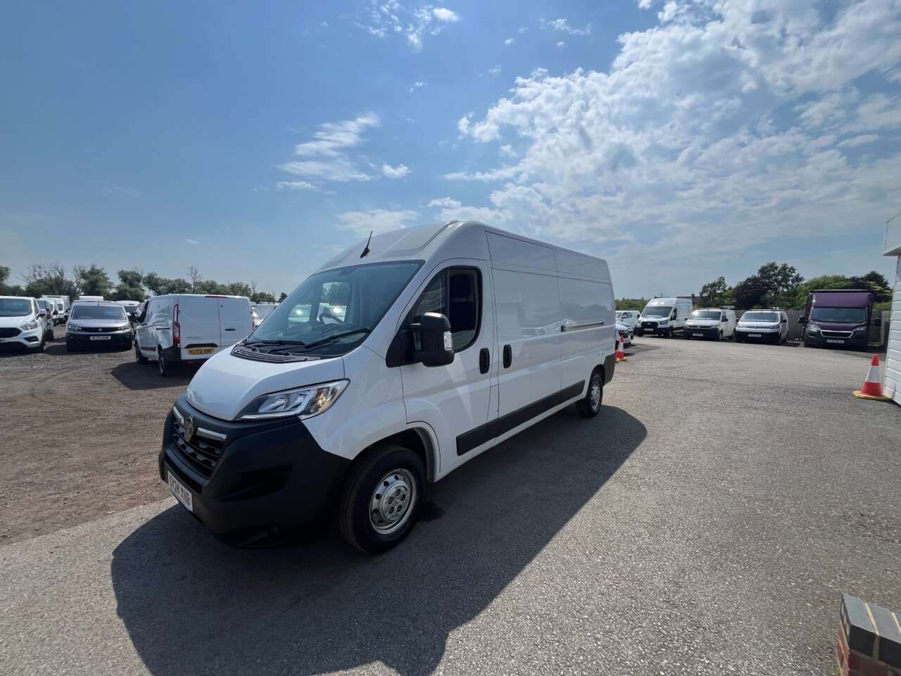 2024 VAUXHALL MOVANO 2024 VAUXHALL MOVANO