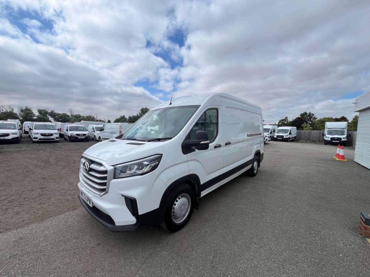 2023 MAXUS DELIVER 9 2023 MAXUS DELIVER 9