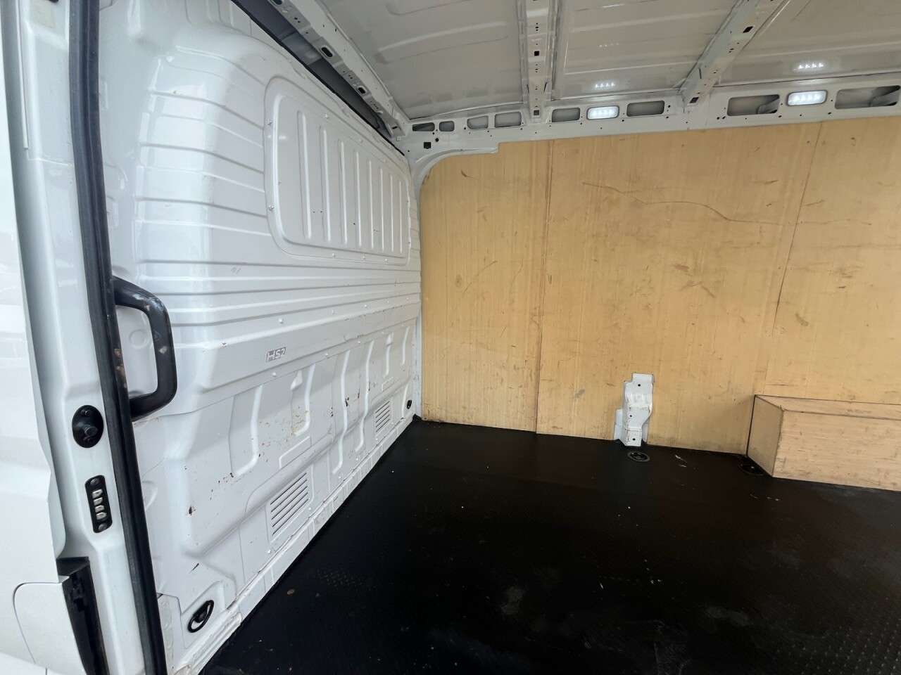 2023 MAXUS DELIVER 9 2023 MAXUS DELIVER 9