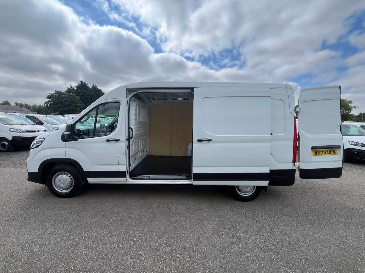 2023 MAXUS DELIVER 9 2023 MAXUS DELIVER 9