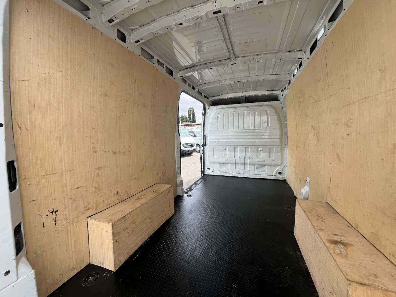 2023 MAXUS DELIVER 9 2023 MAXUS DELIVER 9