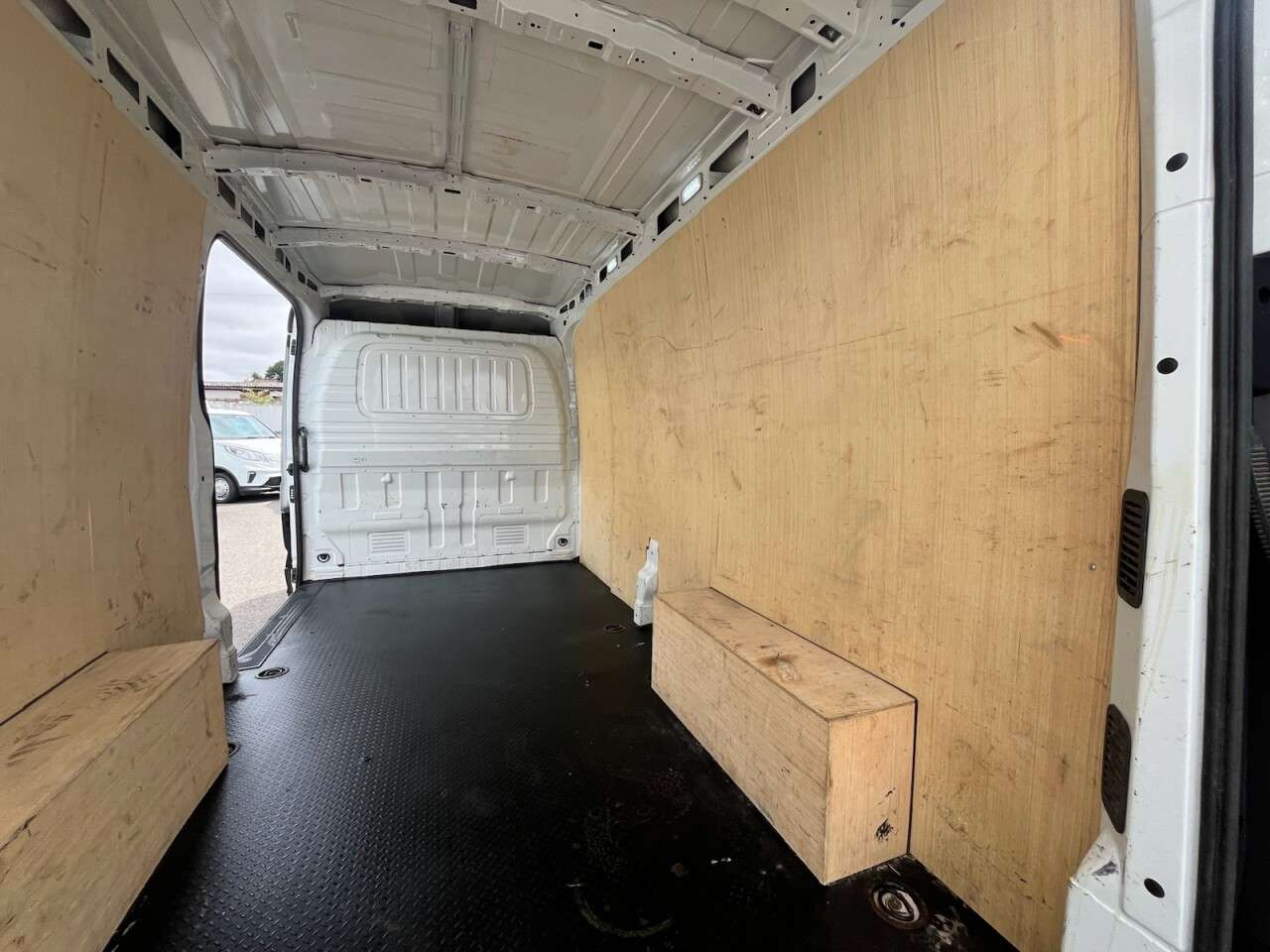 2023 MAXUS DELIVER 9 2023 MAXUS DELIVER 9