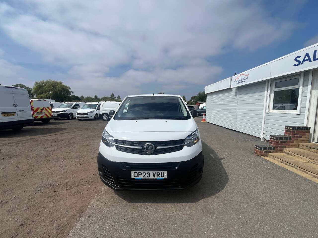 A 2023 VAUXHALL VIVARO 1.5 Turbo D 2900 Prime Panel Van 6dr Diesel Manual L2 H1 Euro 6 (s/s) (100 A 2023 VAUXHALL VIVARO 1.5 Turbo D 2900 Prime Panel Van 6dr Diesel Manual L2 H1 Euro 6 (s/s) (100