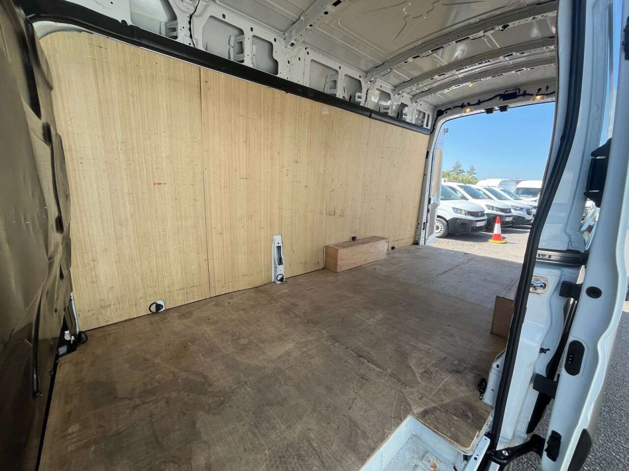2023 FORD TRANSIT 2023 FORD TRANSIT