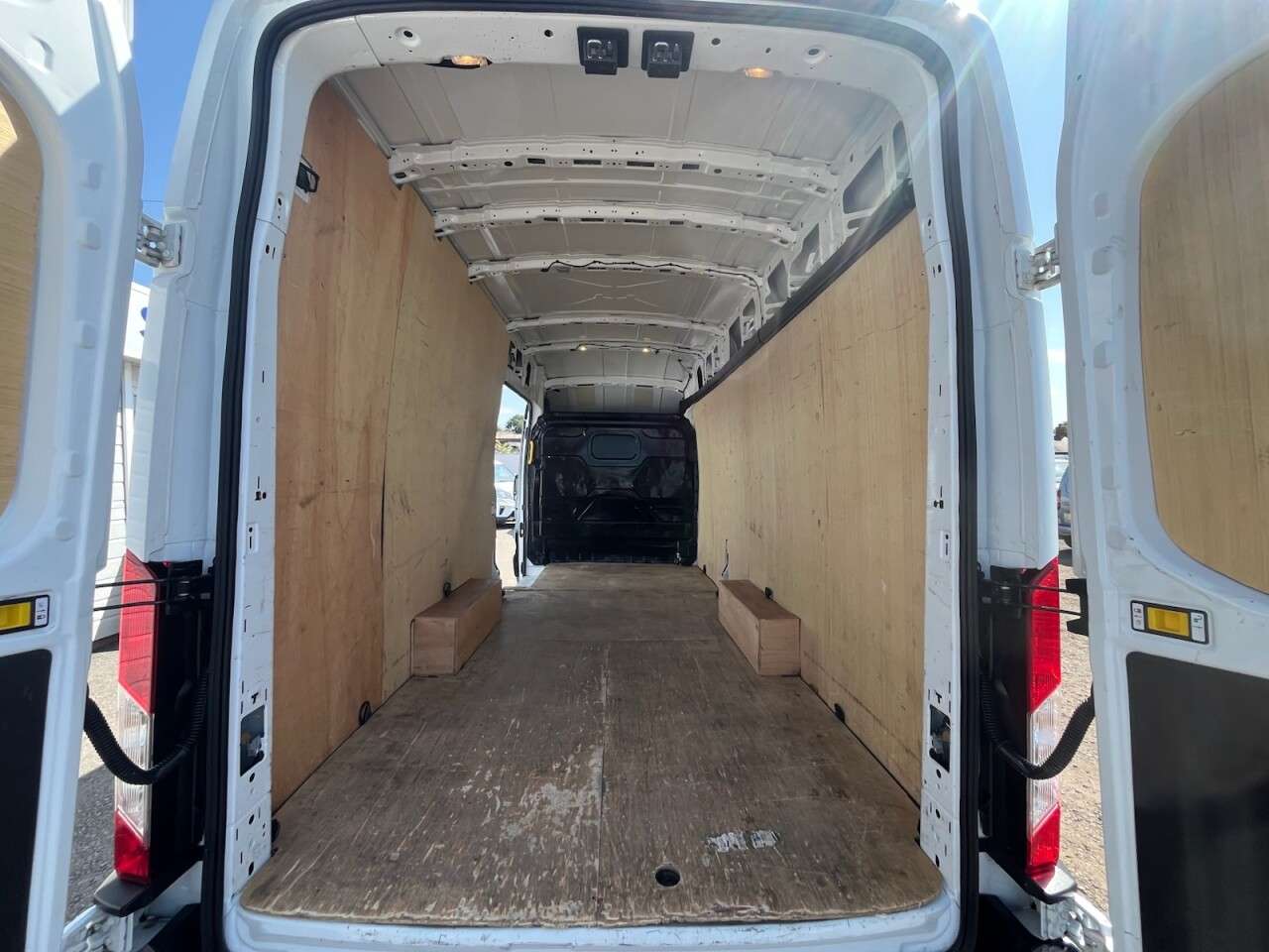 2023 FORD TRANSIT 2023 FORD TRANSIT