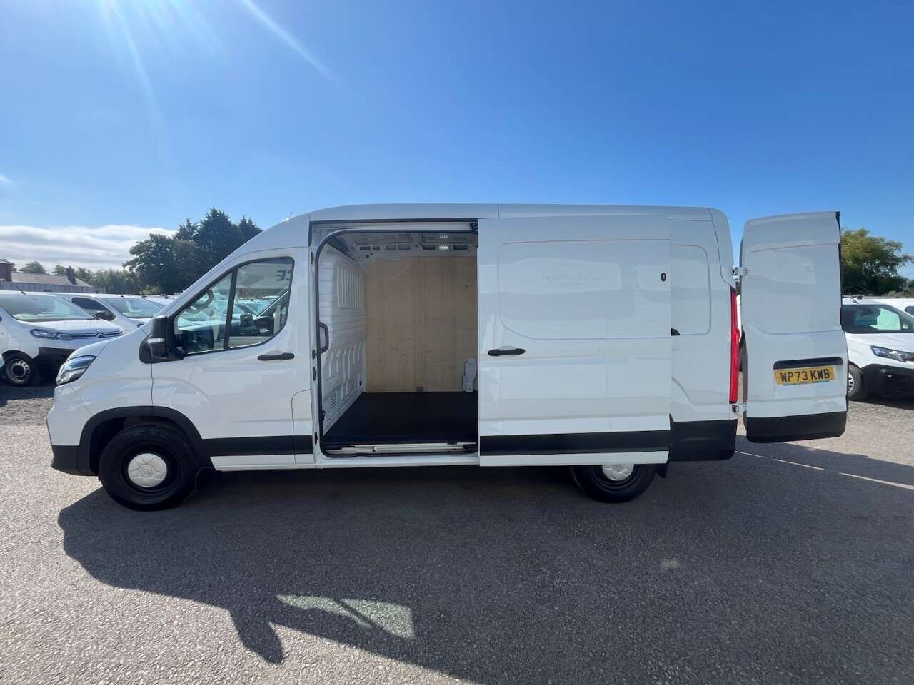 2023 MAXUS DELIVER 9 2023 MAXUS DELIVER 9