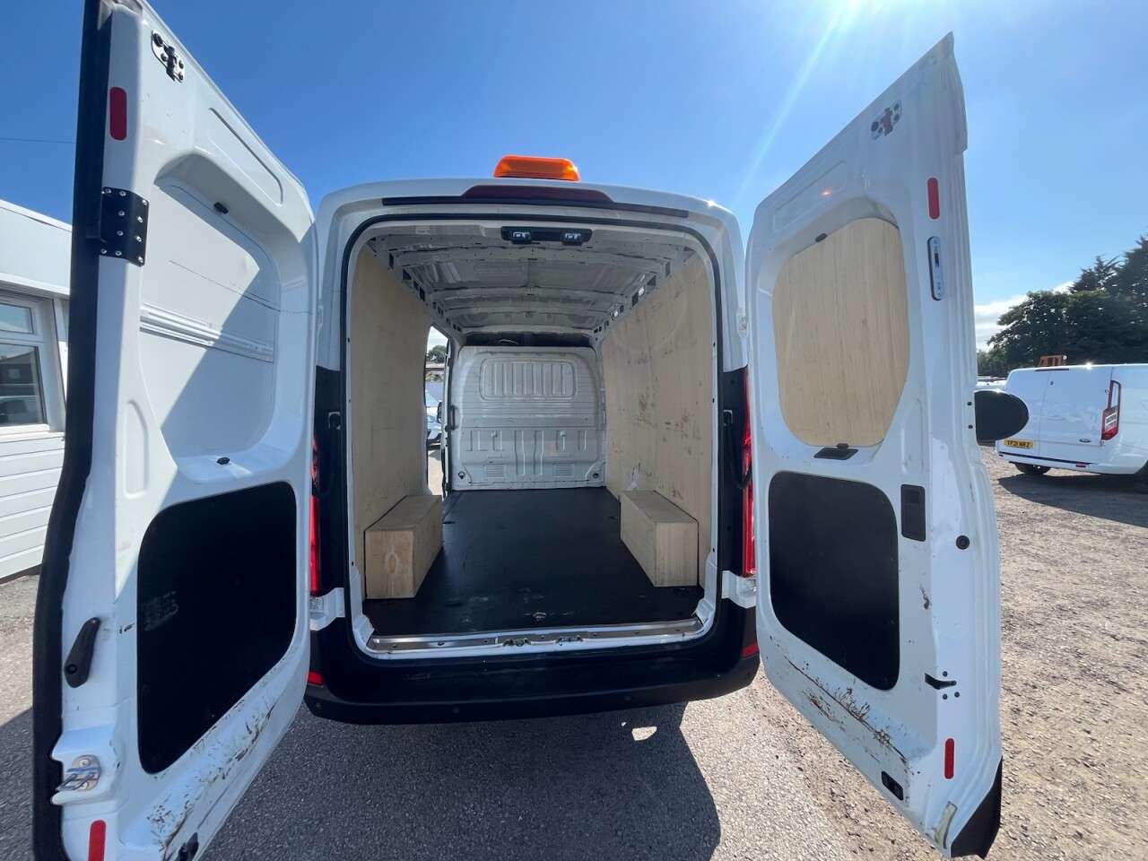 2023 MAXUS DELIVER 9 2023 MAXUS DELIVER 9
