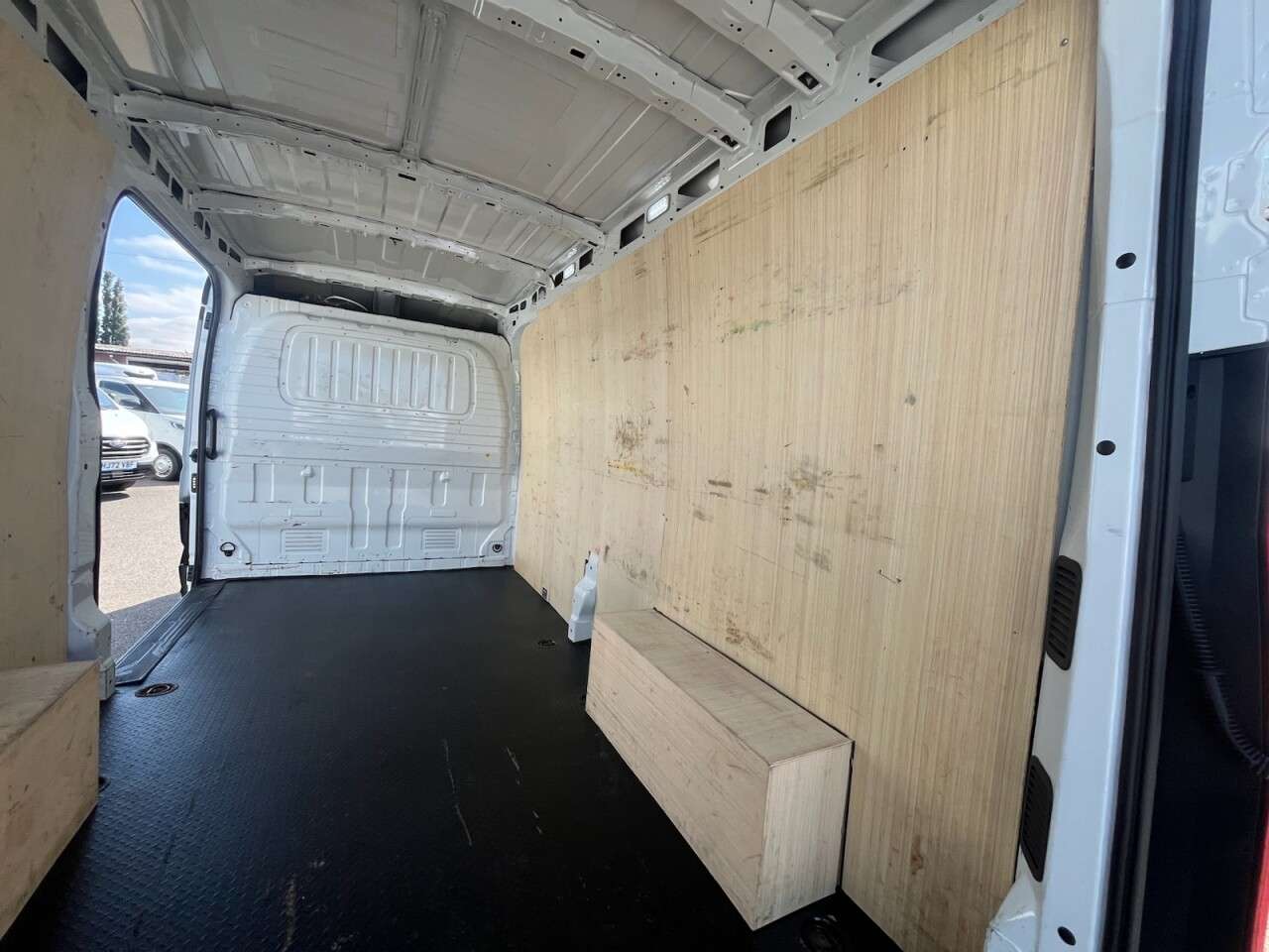2023 MAXUS DELIVER 9 2023 MAXUS DELIVER 9