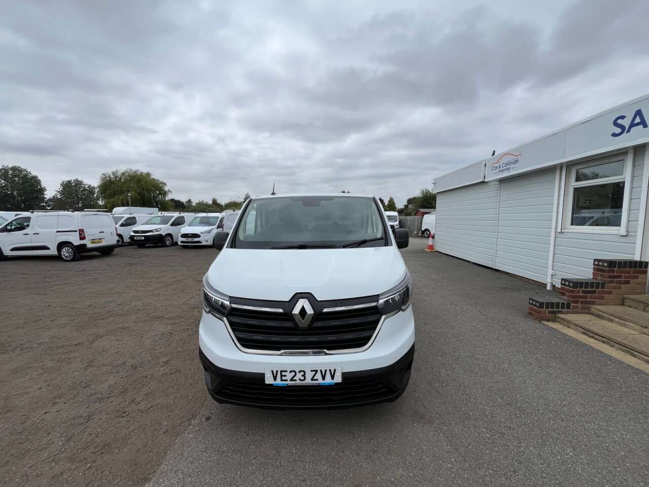 A 2023 RENAULT TRAFIC 2.0 dCi Blue SL30 Start Panel Van 5dr Diesel Manual L1 H1 Euro 6 (s/s) (130 A 2023 RENAULT TRAFIC 2.0 dCi Blue SL30 Start Panel Van 5dr Diesel Manual L1 H1 Euro 6 (s/s) (130