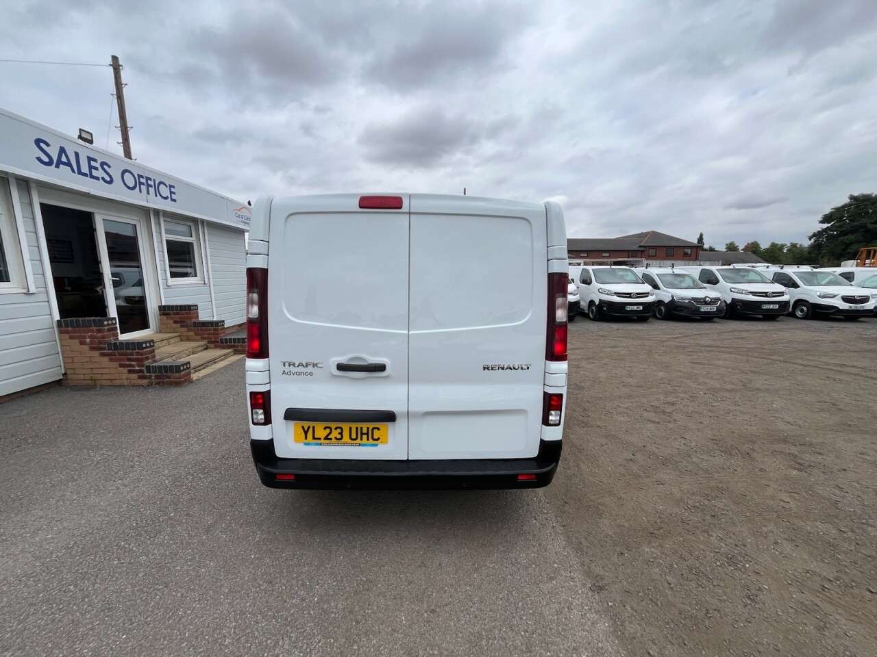 2023 RENAULT TRAFIC 2023 RENAULT TRAFIC