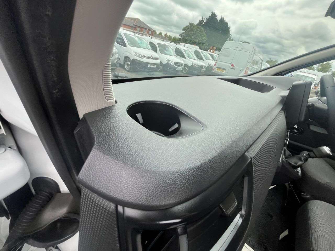 2023 RENAULT TRAFIC 2023 RENAULT TRAFIC
