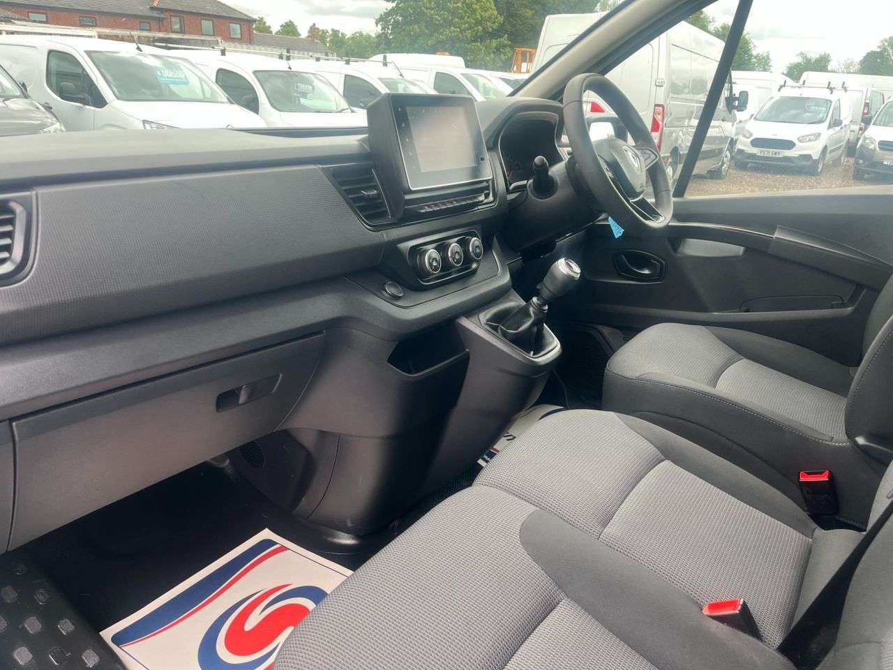 2023 RENAULT TRAFIC 2023 RENAULT TRAFIC