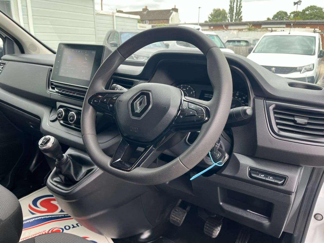 2023 RENAULT TRAFIC 2023 RENAULT TRAFIC