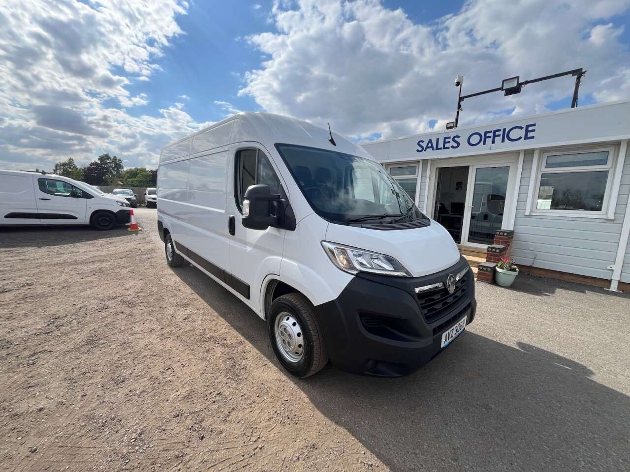 A 2022 VAUXHALL MOVANO 2.2 CDTi 3500 BiTurbo Dynamic Panel Van 5dr Diesel Manual FWD L3 H2 Euro 6 A 2022 VAUXHALL MOVANO 2.2 CDTi 3500 BiTurbo Dynamic Panel Van 5dr Diesel Manual FWD L3 H2 Euro 6