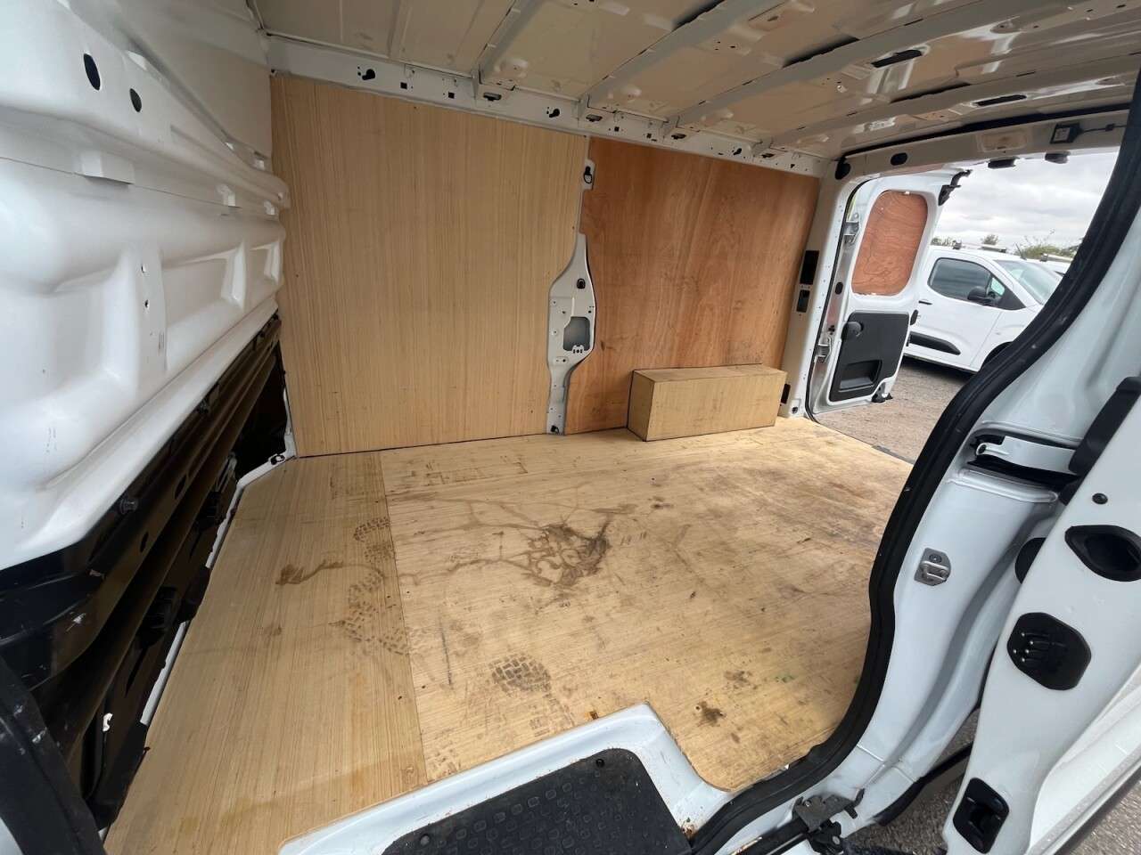 2023 RENAULT TRAFIC 2023 RENAULT TRAFIC