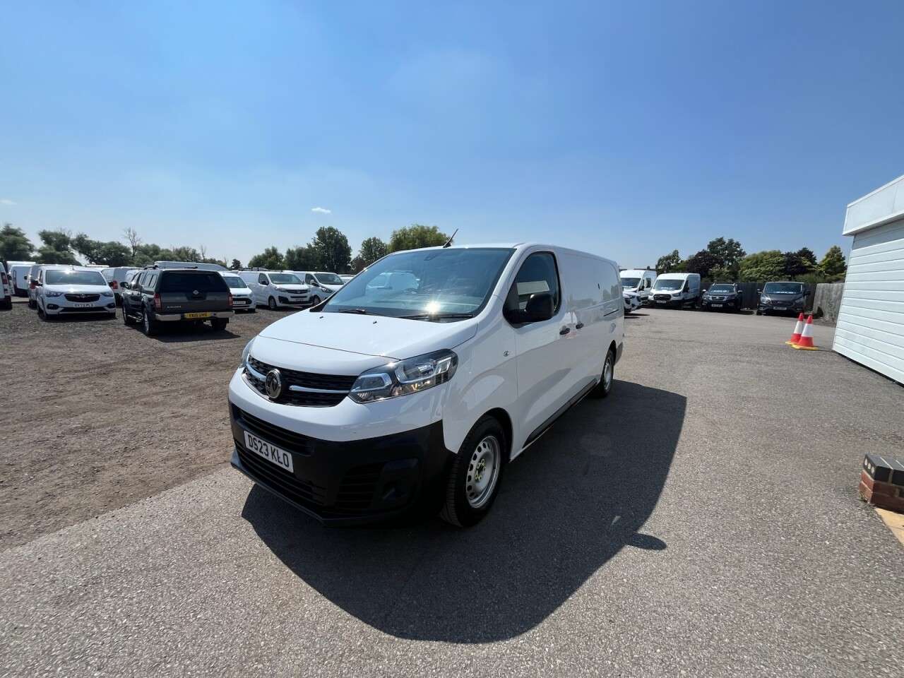 2023 VAUXHALL VIVARO 2023 VAUXHALL VIVARO