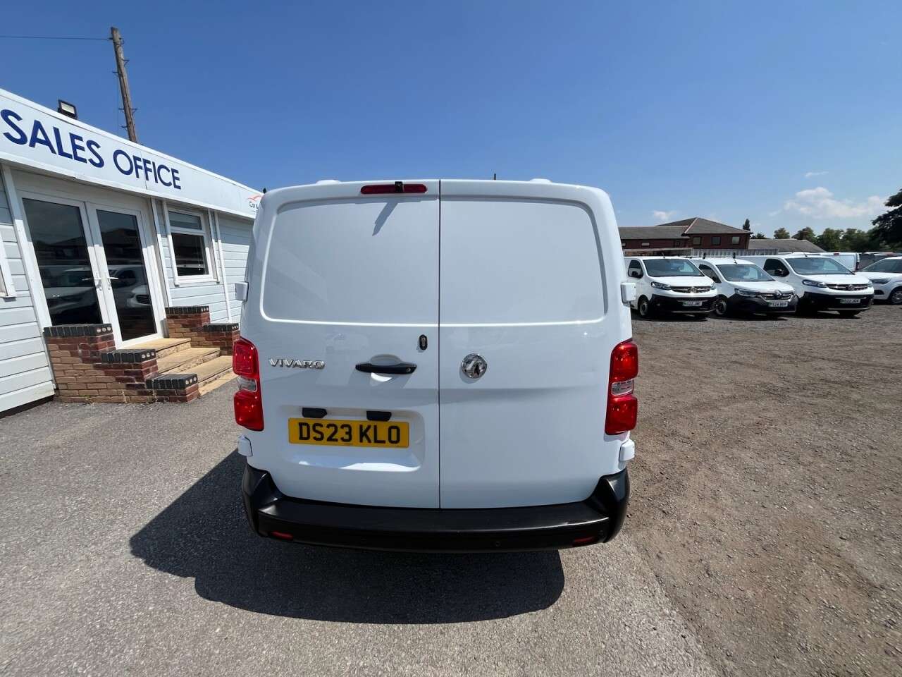 2023 VAUXHALL VIVARO 2023 VAUXHALL VIVARO