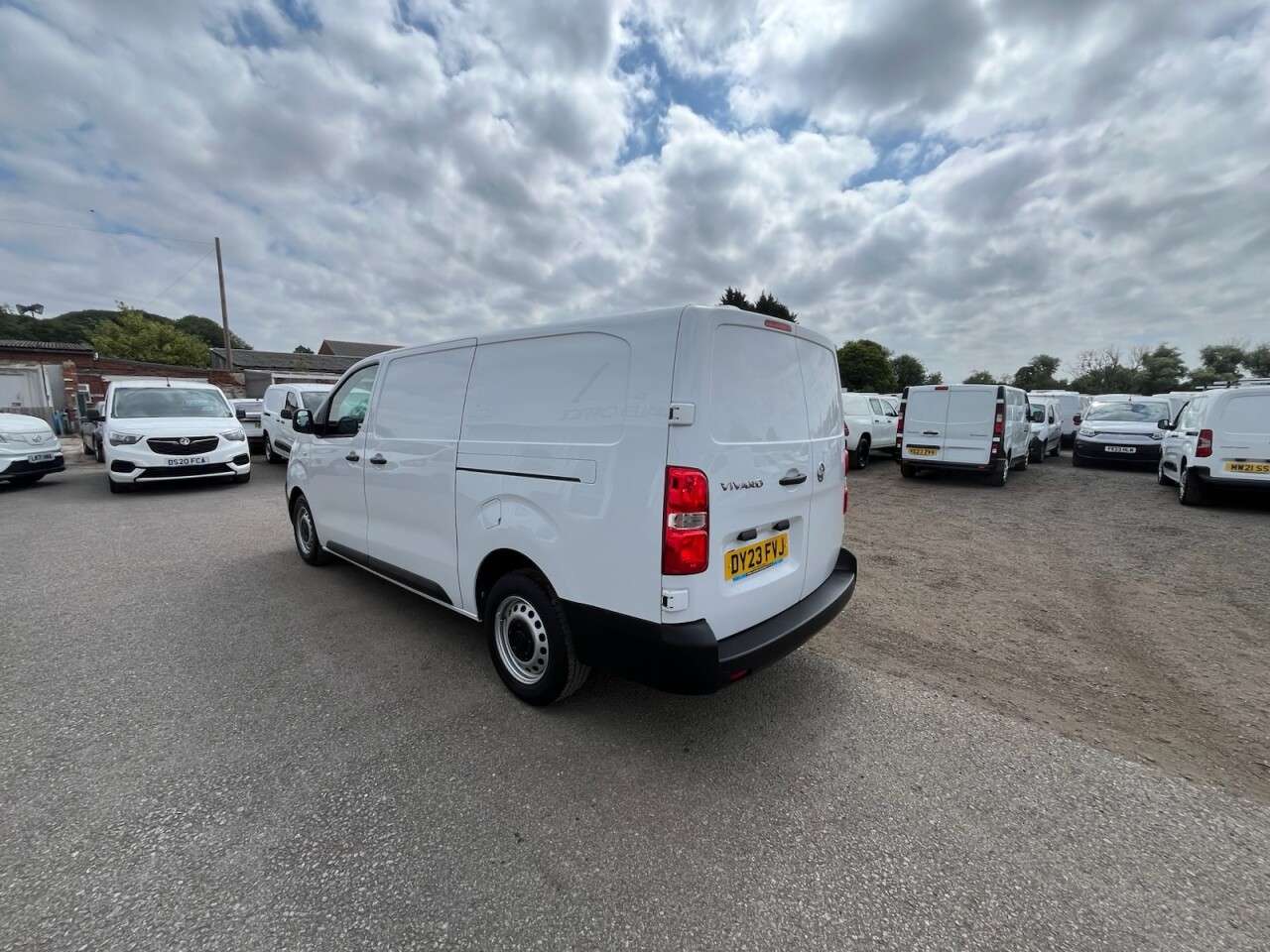 2023 VAUXHALL VIVARO 2023 VAUXHALL VIVARO