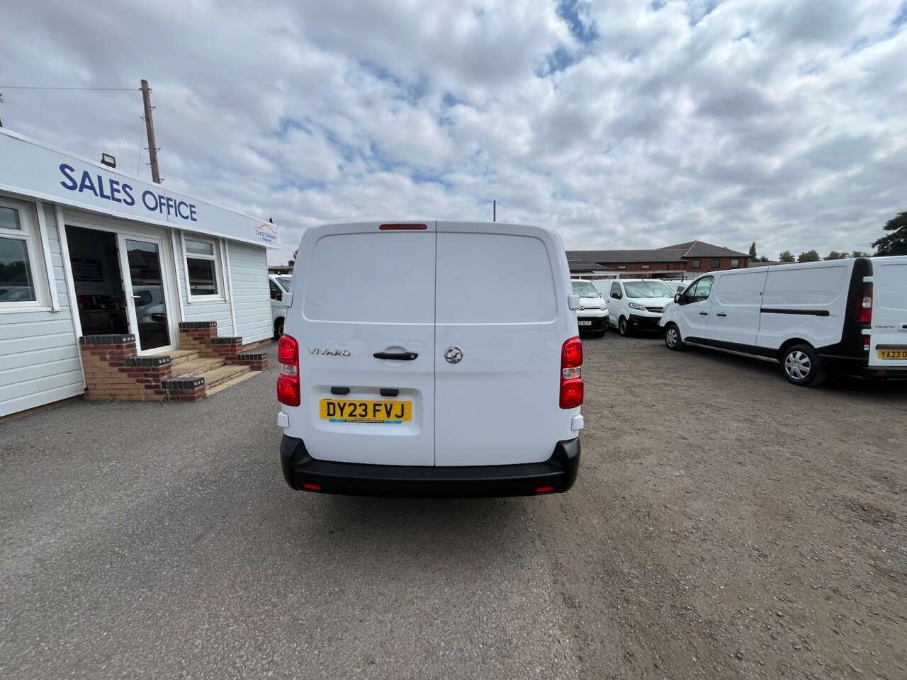 2023 VAUXHALL VIVARO 2023 VAUXHALL VIVARO
