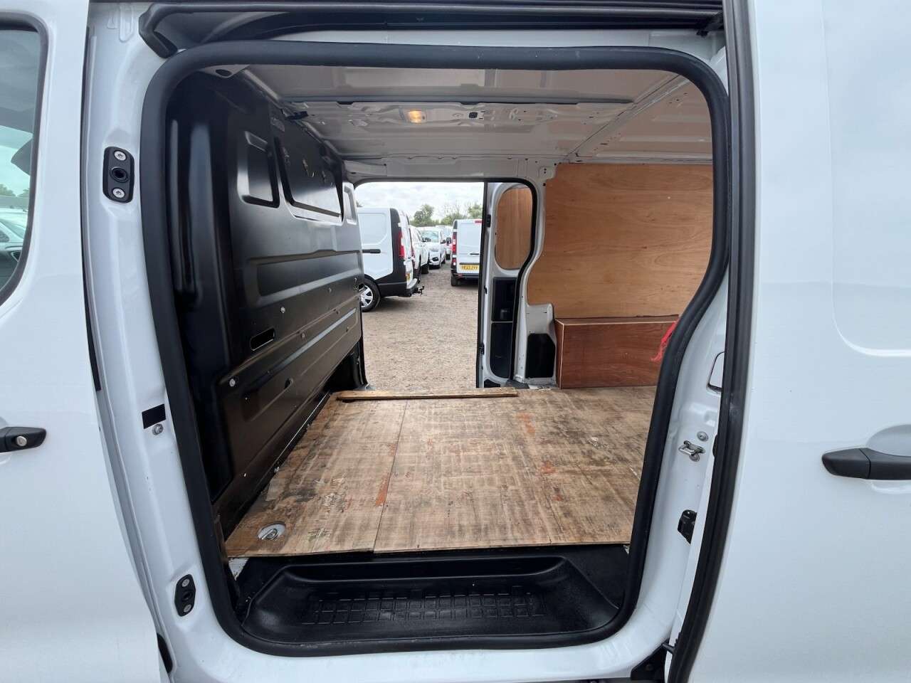 2023 VAUXHALL VIVARO 2023 VAUXHALL VIVARO