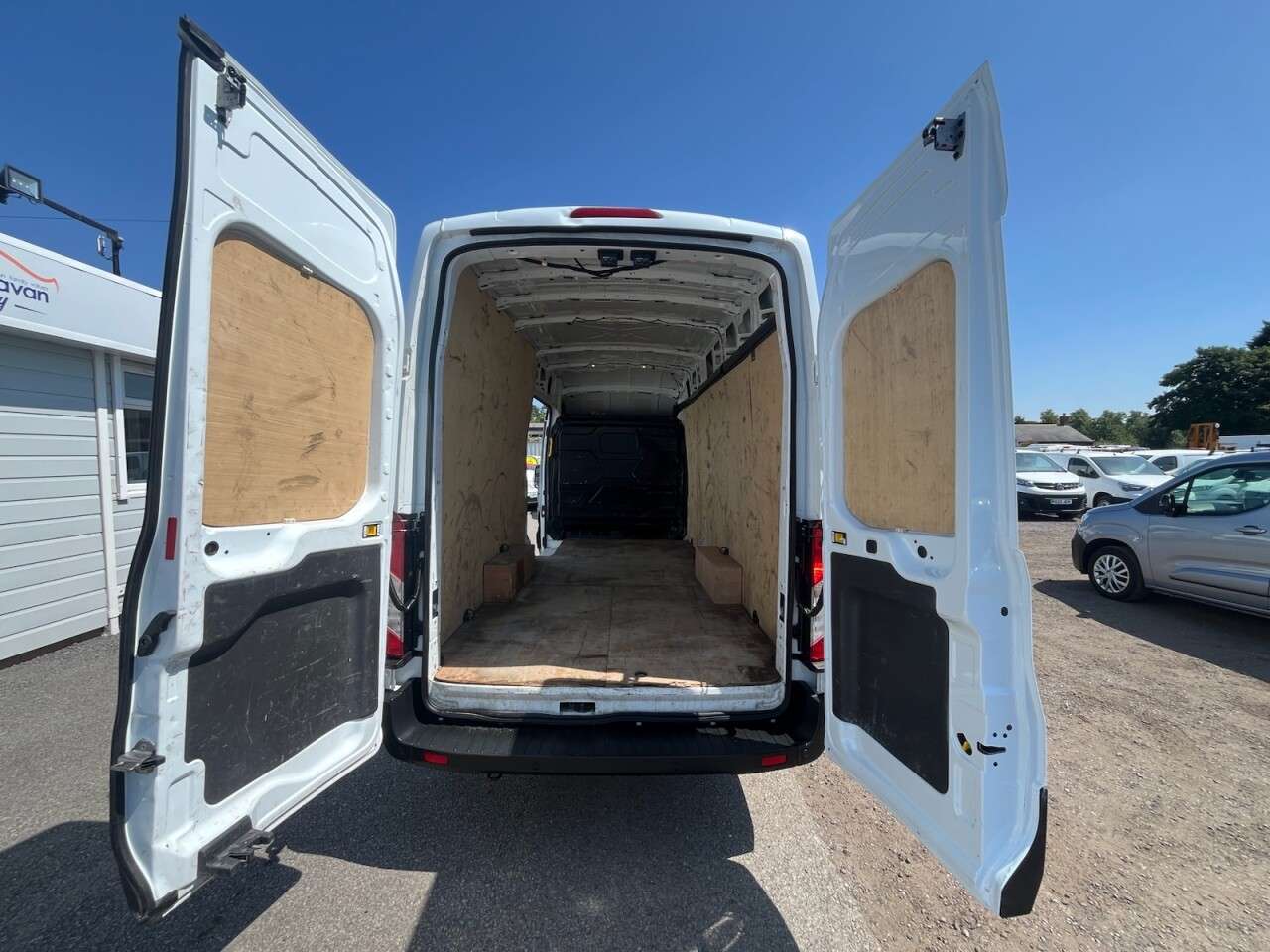 2024 FORD TRANSIT 2024 FORD TRANSIT