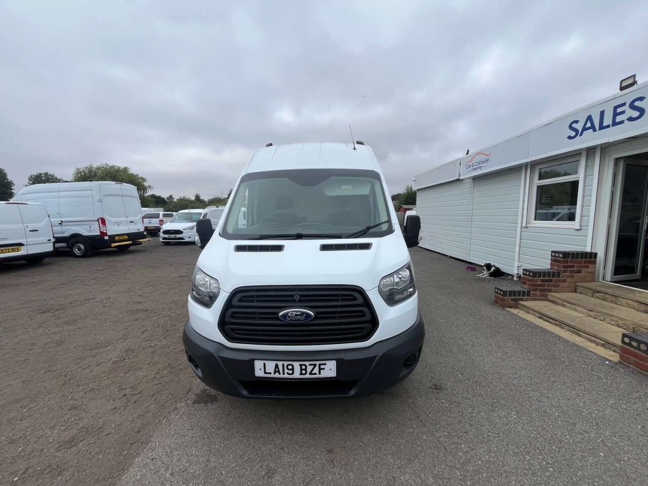 A 2019 FORD TRANSIT 2.0 350 EcoBlue Panel Van 5dr Diesel Manual FWD L2 H3 Euro 6 (130 ps) FINAN A 2019 FORD TRANSIT 2.0 350 EcoBlue Panel Van 5dr Diesel Manual FWD L2 H3 Euro 6 (130 ps) FINAN