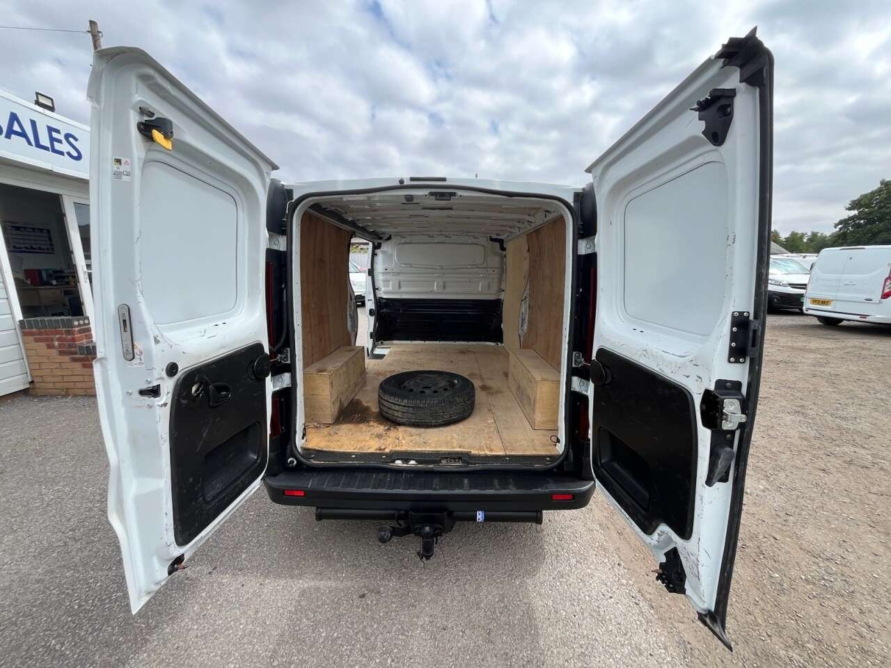 2023 RENAULT TRAFIC 2023 RENAULT TRAFIC