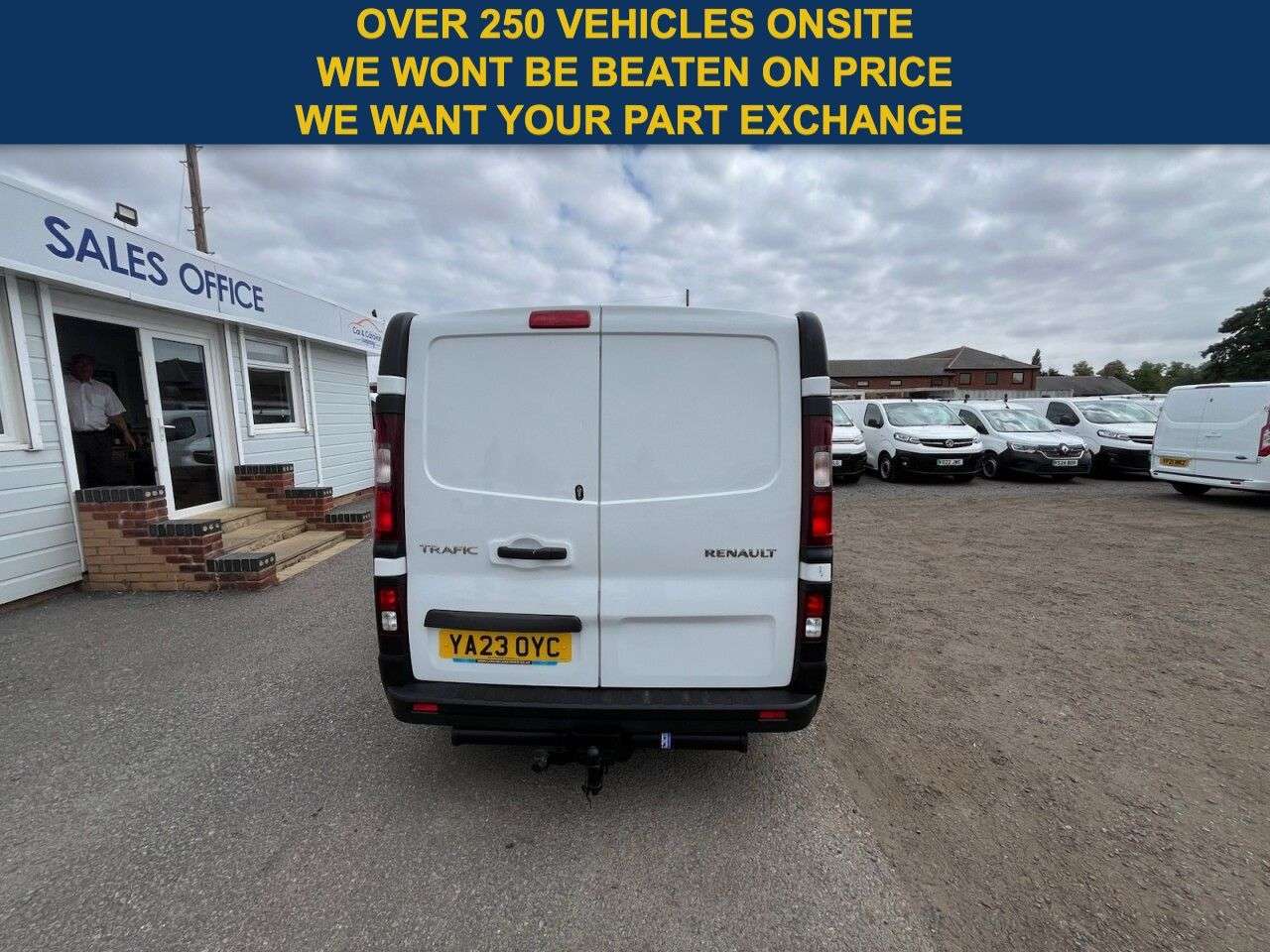2023 RENAULT TRAFIC 2023 RENAULT TRAFIC