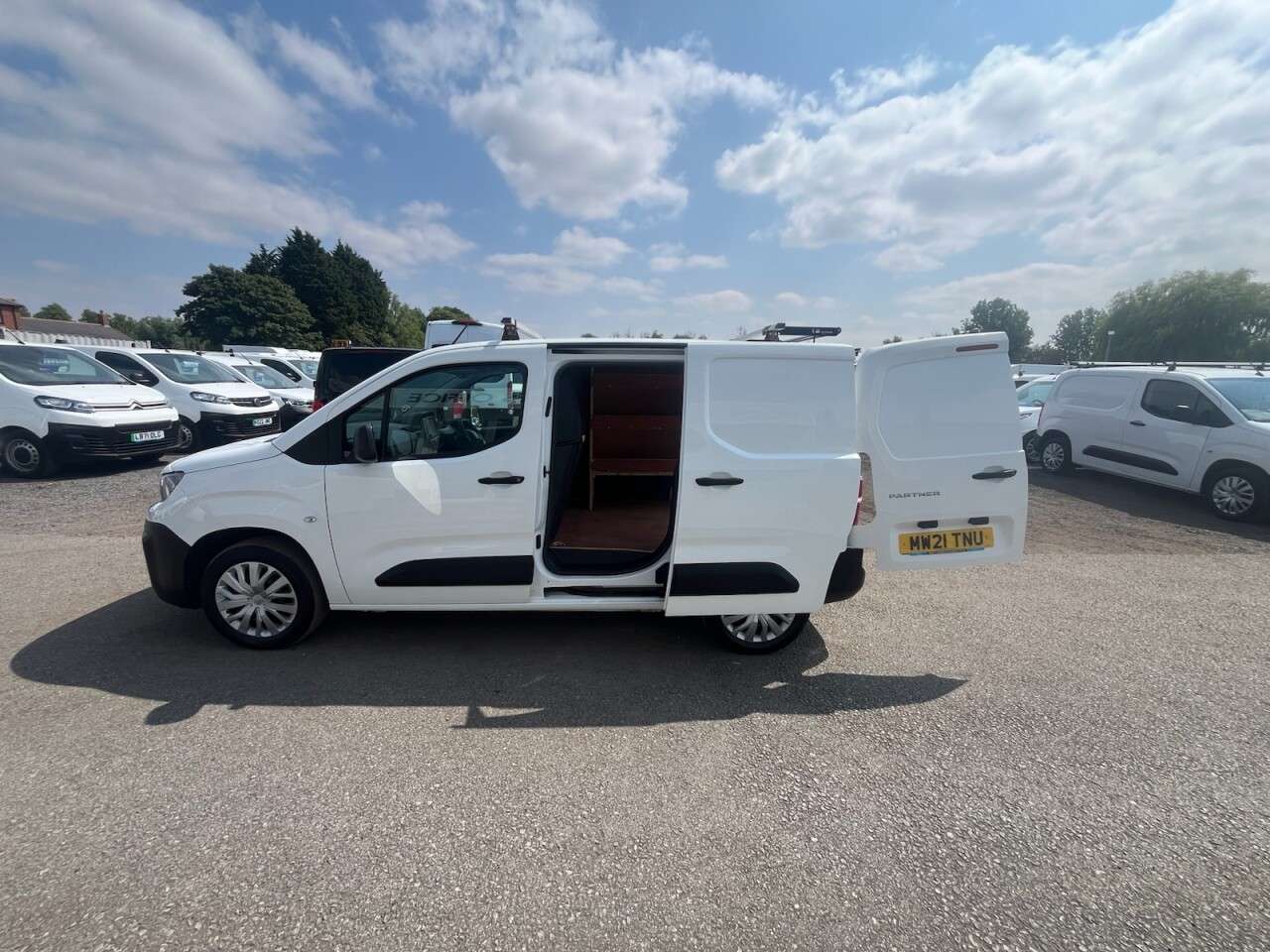 2021 PEUGEOT PARTNER 2021 PEUGEOT PARTNER